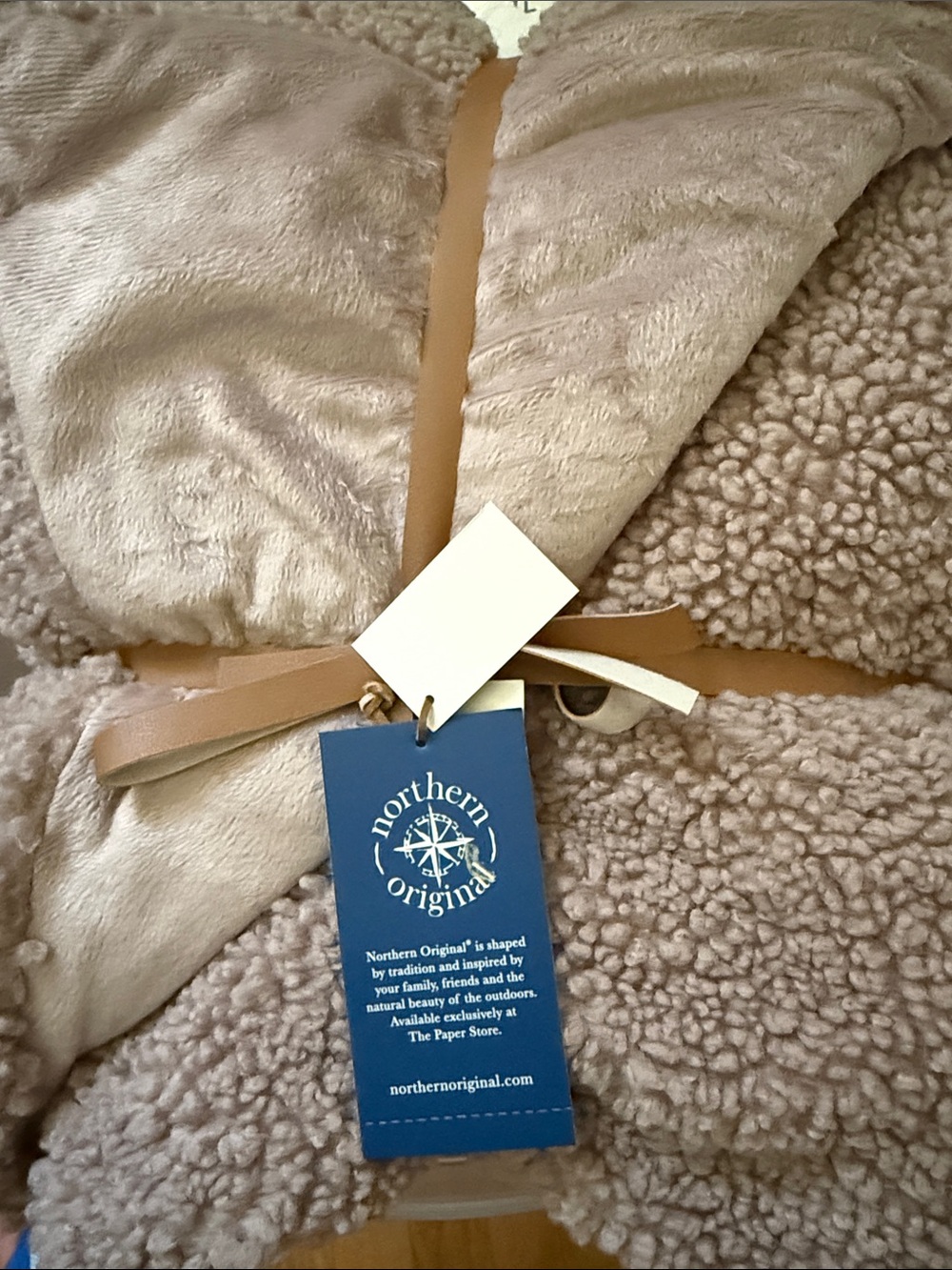 Northern Original Plush Sherpa Throw - Taupe